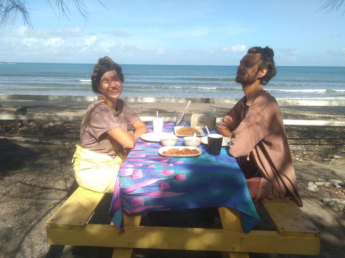 Tammoyo Place Kudat Esterno foto